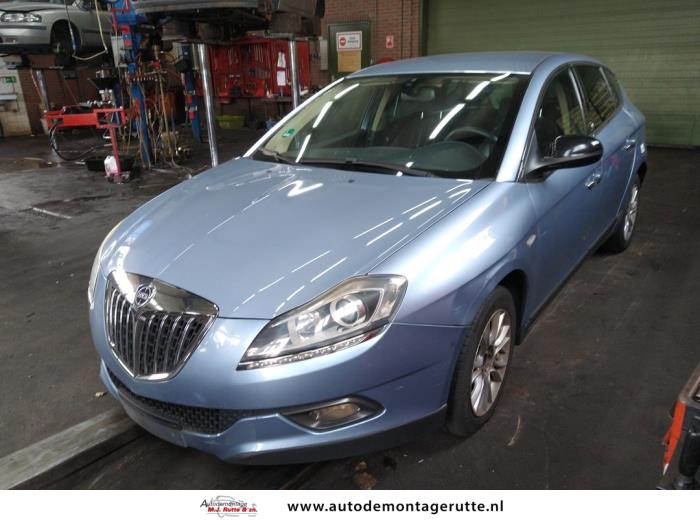 Lancia Delta 1.4 T-Jet 16V 120 Salvage vehicle (2008, Blue)