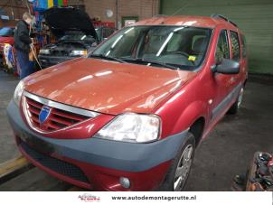 Dacia Logan MCV 1.6  (Salvage)