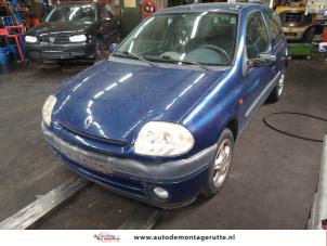 Renault Clio II 1.4 16V Si  (Salvage)