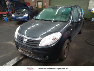 Dacia Sandero I 1.2 16V  (Épave)