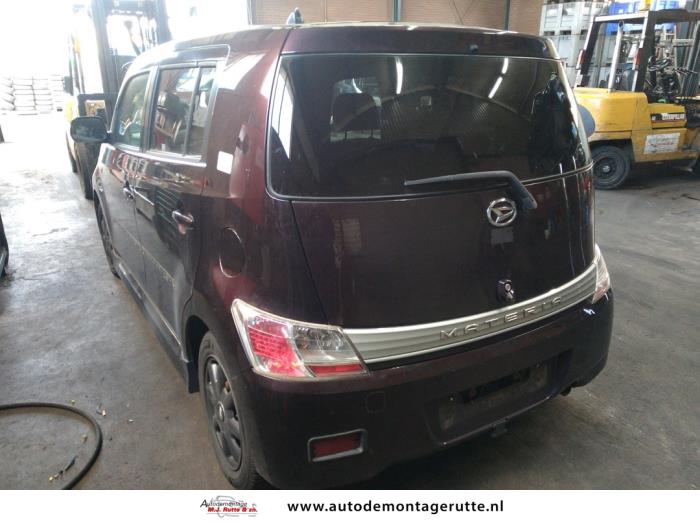 Daihatsu Materia 1.5 16V Schrottauto (2007, Rot)