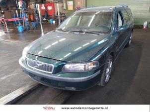 Volvo V70 2.4 20V 140  (Desguace)