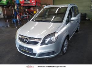Opel Zafira 2.2 16V Direct Ecotec  (Desguace)