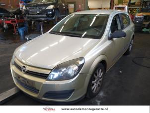 Opel Astra H 1.6 16V Twinport  (Desguace)
