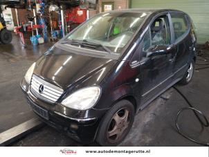 Mercedes A 1.9 A-190  (Desguace)