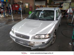 Volvo V70 2.4 20V 140  (Desguace)