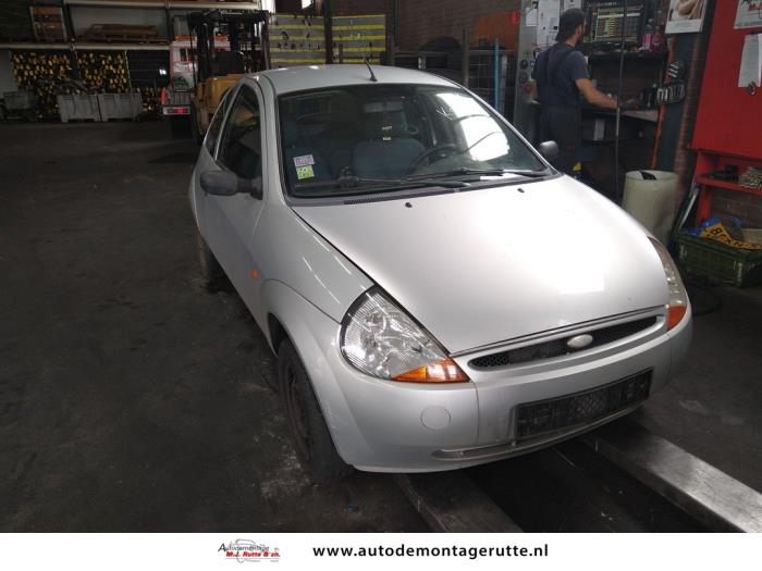 Ford Ka I 1.3i Samochód złomowany (2007, Szary)