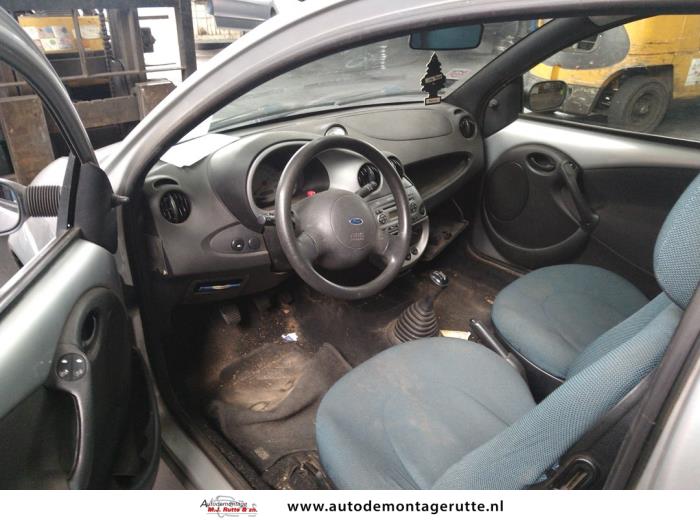 Ford Ka I 1.3i Samochód złomowany (2007, Szary)