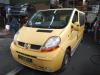 Renault Trafic de 2004 (Vehículo de desguace)