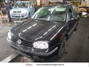 Volkswagen Golf IV 1.4 16V  (Épave)