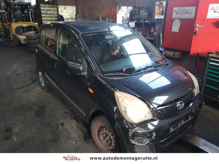 Daihatsu Cuore 1.0 12V DVVT Salvage vehicle (2008, Black)