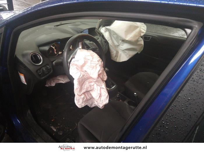 Ford Fiesta 6 1.0 SCI 12V 80 Épave (2013, Bleu)
