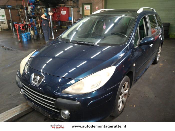 Peugeot 307 SW 2.0 16V Salvage vehicle (2007, Blue)