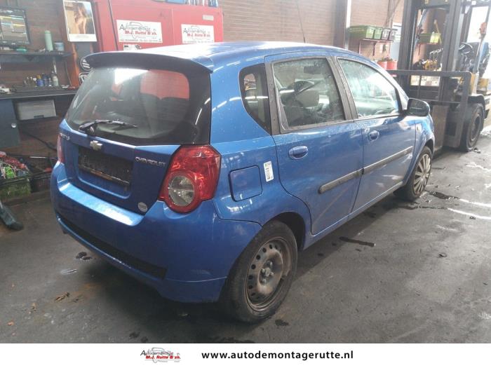 Chevrolet Aveo 1.2 16V Skrotfordon (2010, BLAUW)
