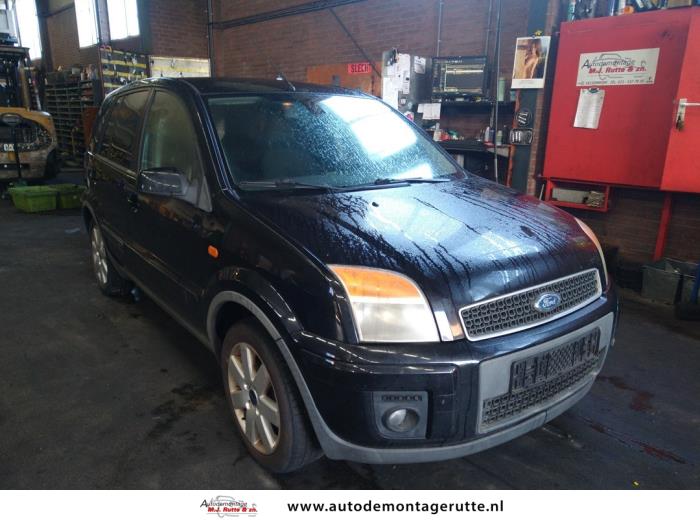 Ford Fusion 1.4 16V Schrottauto (2006, Schwarz)