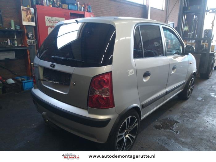 Hyundai Atos 1.1 12V Épave (2005, Gris)