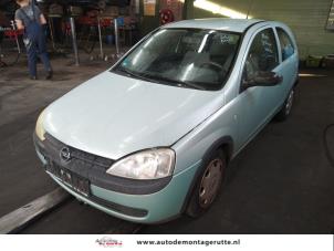 Opel Corsa C 1.0 12V  (Épave)