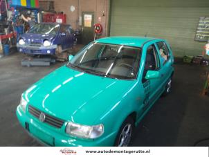 Volkswagen Polo III 1.6i 75  (Épave)