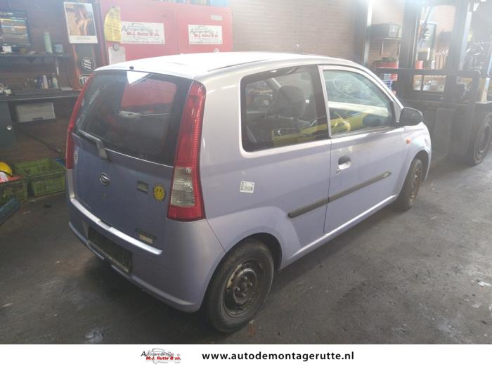 Daihatsu Cuore 1.0 12V DVVT Salvage vehicle (2003, Purple)