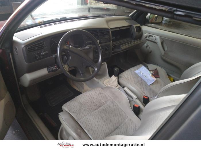 Volkswagen Golf III Cabrio 1.8 Salvage vehicle (1995, Red)