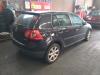Volkswagen Golf V 1.6 FSI 16V Samochód złomowany (2006, Czarny)