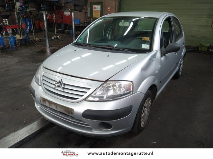Citroen C3 1.4 Vehículo de desguace (2004, Gris)