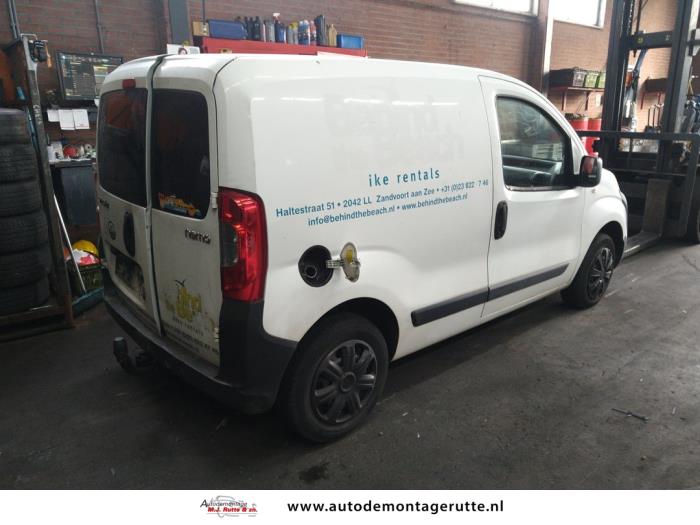 Citroen Nemo 1.4 HDi 70 Vehículo de desguace (2008, Granito)