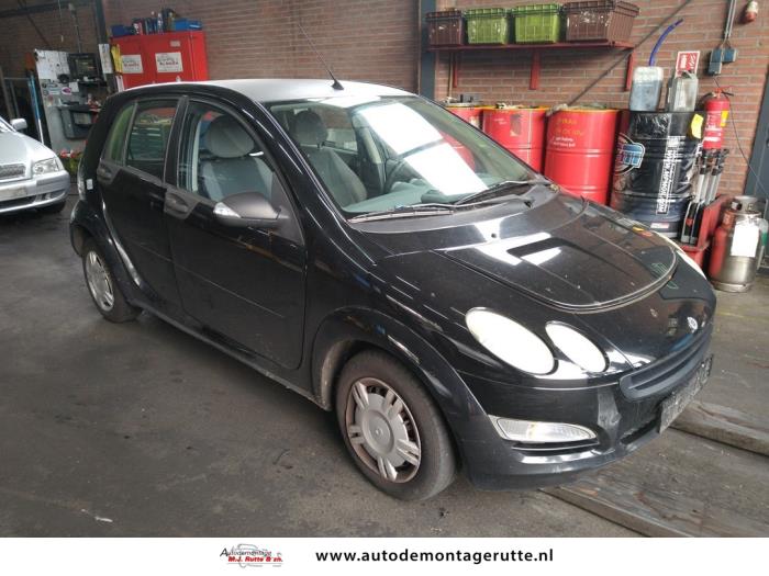 Smart Forfour 1.0 12V Salvage vehicle (2005, Black)