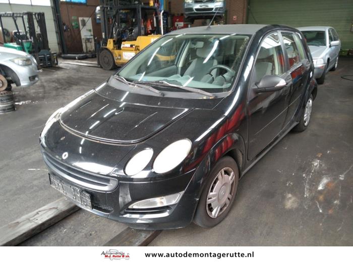 Smart Forfour 1.0 12V Salvage vehicle (2005, Black)