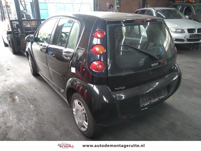 Smart Forfour 1.0 12V Salvage vehicle (2005, Black)