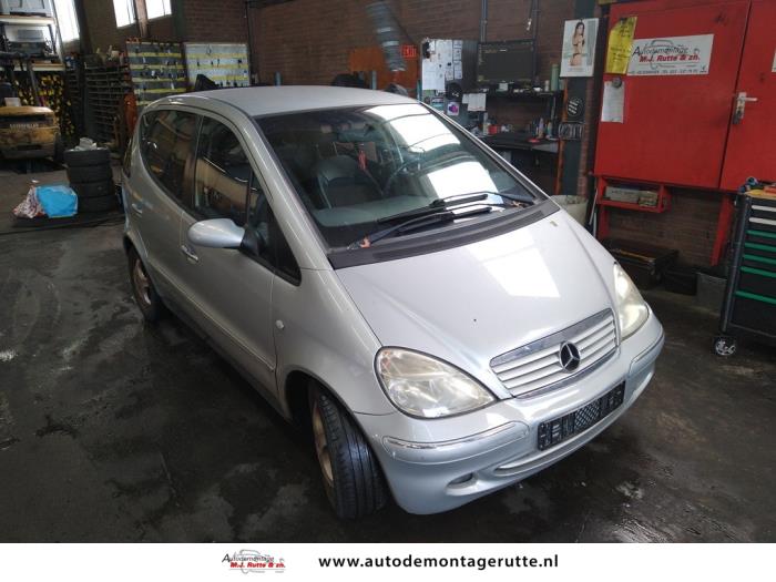 Mercedes A 1.6 A-160 Skrotfordon (2001, GRIJS)