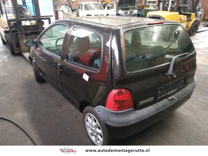 Renault Twingo 1.2 16V Schrottauto (2004, Schwarz)