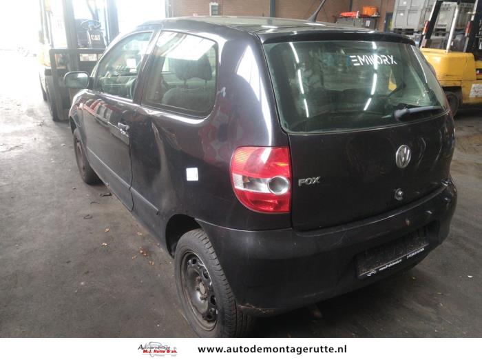 Volkswagen Fox 1.2 Salvage vehicle (2007, Black)