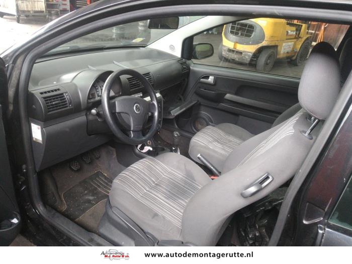Volkswagen Fox 1.2 Salvage vehicle (2007, Black)