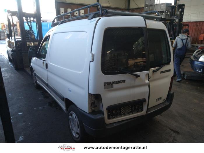 Peugeot Partner 1.9 D Skrotfordon (2001, NIET VAN TOEPASSING)