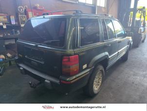Jeep Grand Cherokee 5.2i V8 Vehículo de desguace (1993, Verde)