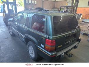 Jeep Grand Cherokee 5.2i V8 Vehículo de desguace (1993, Verde)