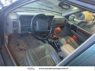 Jeep Grand Cherokee 5.2i V8 Vehículo de desguace (1993, Verde)