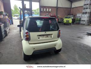 Smart City-Coupé 0.6 Turbo i.c. Smart&Pulse Samochód złomowany (2000, Szary)
