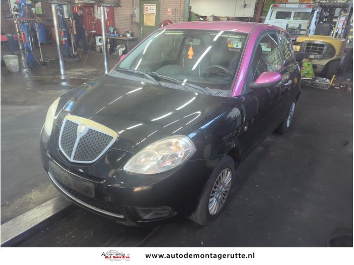 Lancia Ypsilon 1.2  (Desguace)