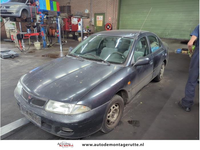 Mitsubishi Carisma 1.6i 16V  (Salvage)