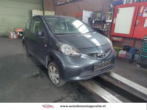 Toyota Aygo 1.0 12V VVT-i Vehículo de desguace (2006, Gris)