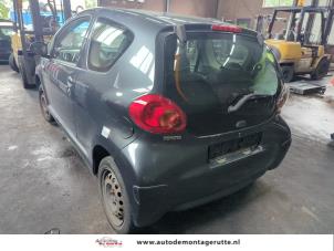 Toyota Aygo 1.0 12V VVT-i Vehículo de desguace (2006, Gris)