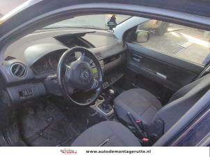 Mazda 2 1.4 16V Samochód złomowany (2004, Niebieski)