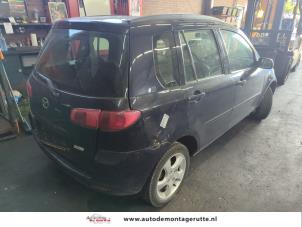 Mazda 2 1.4 16V Samochód złomowany (2004, Niebieski)