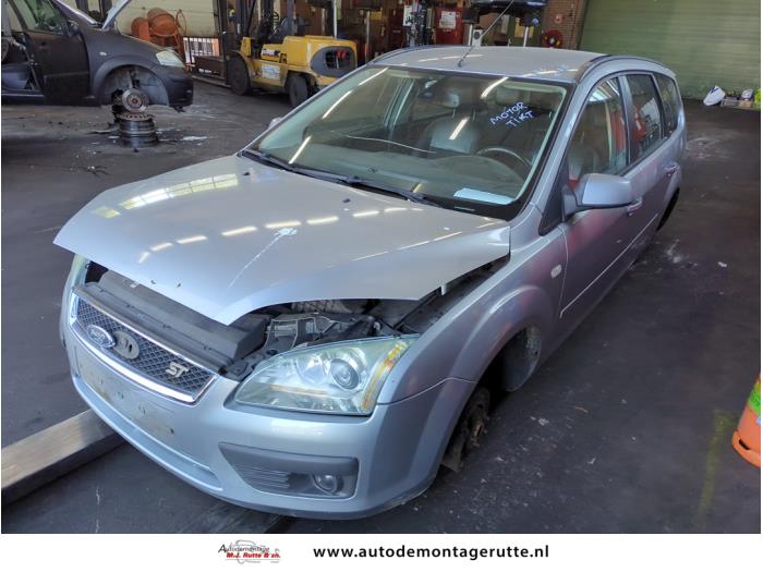Ford Focus 2 Wagon 2.0 16V  (Salvage)