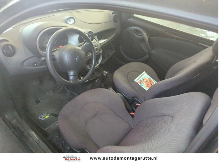 Ford Ka I 1.3i Vehículo de desguace (2008, Negro)