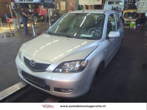 Mazda 2 1.4 16V Samochód złomowany (2006, Szary)