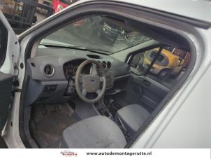 Ford Transit Connect 1.8 TDdi LWB Euro 4 Vehículo de desguace (2011, Granito)