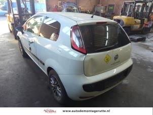 Fiat Punto Evo 1.3 JTD Multijet 85 16V Euro 5 Vehículo de desguace (2012, Blanco)